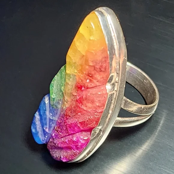 Rainbow Solar Quartz Statement Ring Silver Hand Crafted 9 Carved Leaf Shape